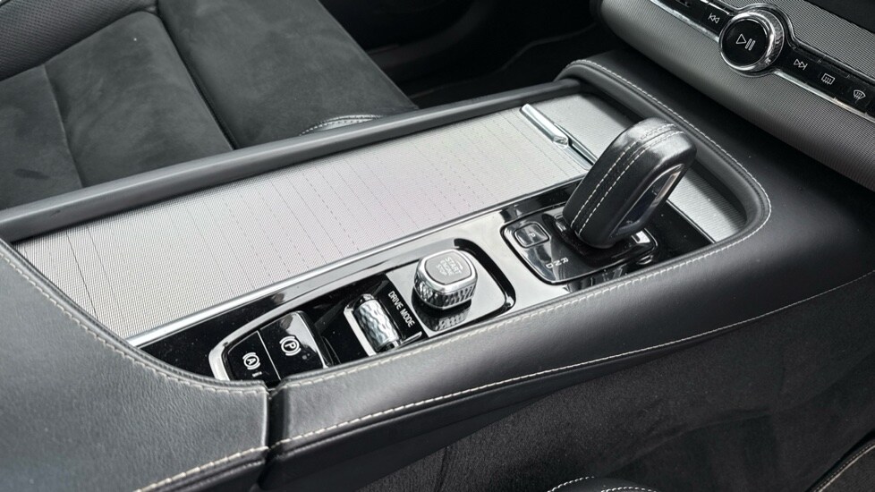 Used Volvo XC90 2020 for sale - 76091975: Photo 38