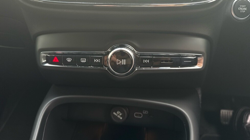 Used Volvo XC40 2025 for sale - 75922084: Photo 20