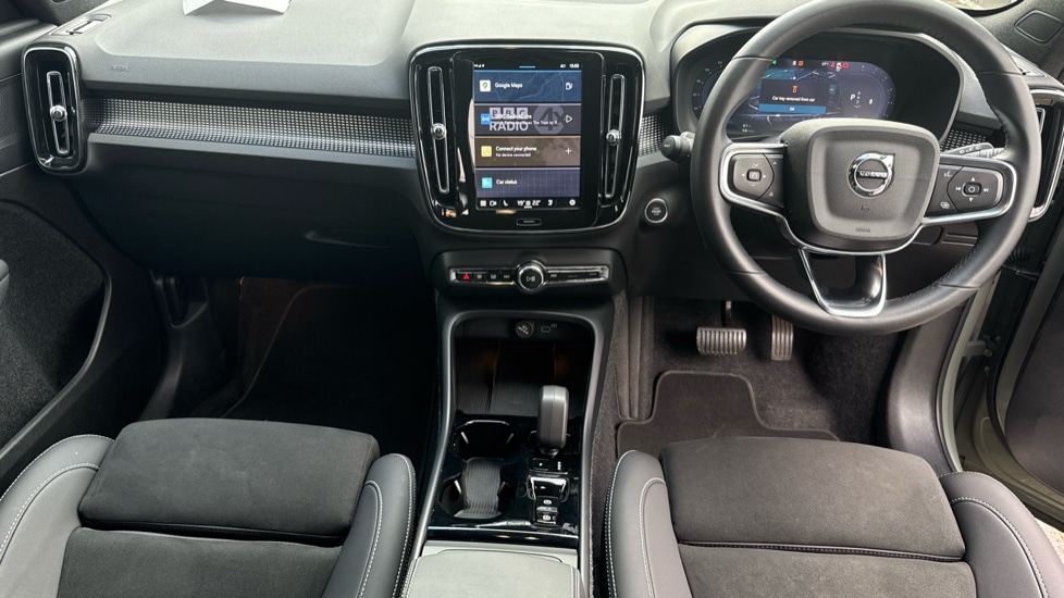 Used Volvo XC40 2025 for sale - 75922084: Photo 5