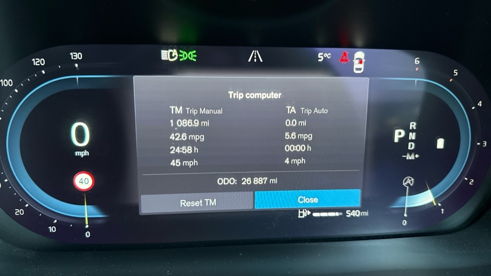 Used Volvo XC60 2023 for sale - 76635732: Photo 11