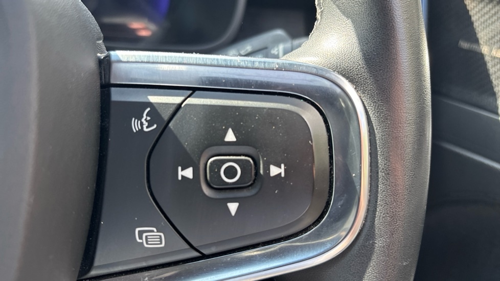 Used Volvo C40 2022 for sale - 76458965: Photo 16