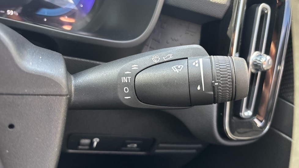 Used Volvo C40 2022 for sale - 76458965: Photo 17