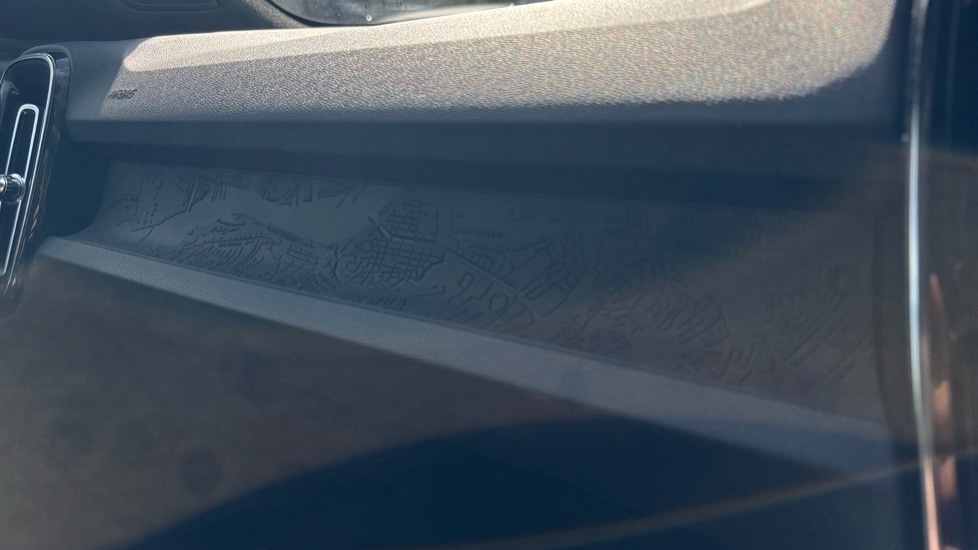 Used Volvo C40 2022 for sale - 76458965: Photo 27