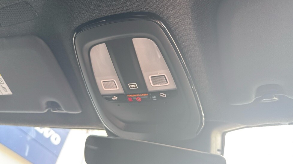 Used Volvo XC40 2025 for sale - 77102536: Photo 34