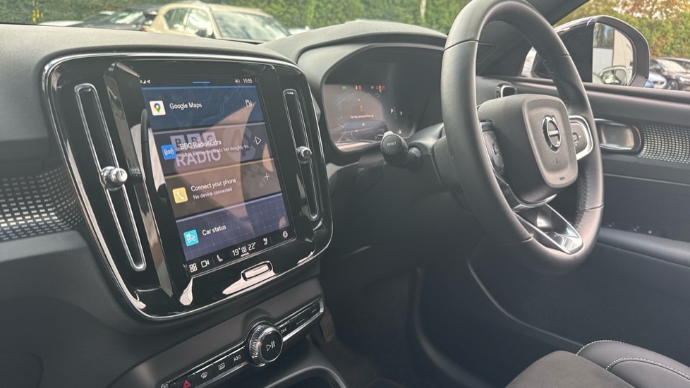 Used Volvo XC40 2025 for sale - 77102536: Photo 55