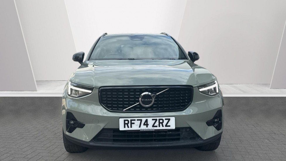 Used Volvo XC40 2025 for sale - 77102536: Photo 8