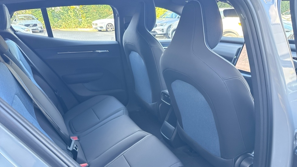 Used Volvo EX30 2025 for sale - 76033906: Photo 30