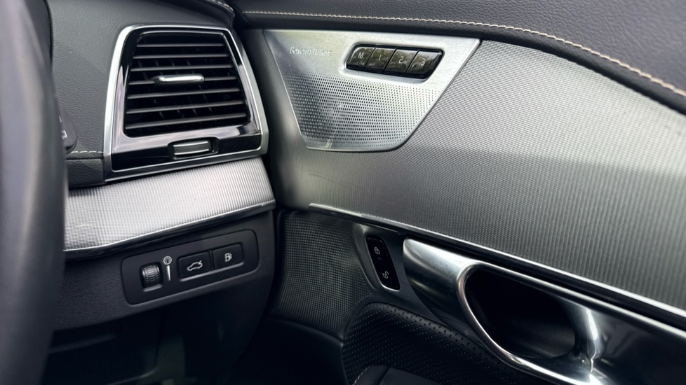 Used Volvo XC90 2021 for sale - 76475139: Photo 32