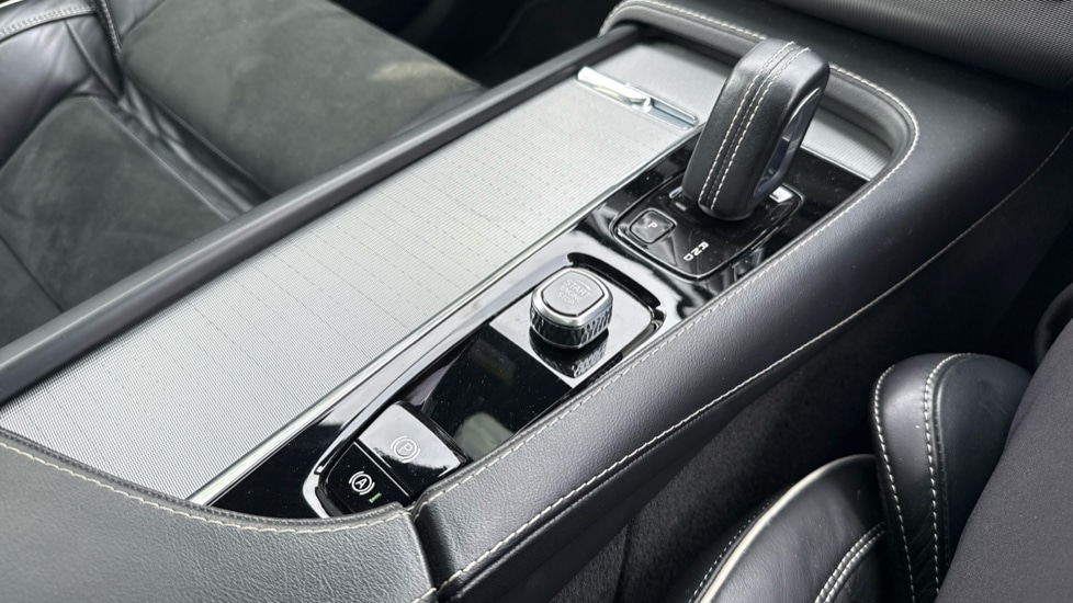 Used Volvo XC90 2021 for sale - 76475139: Photo 45