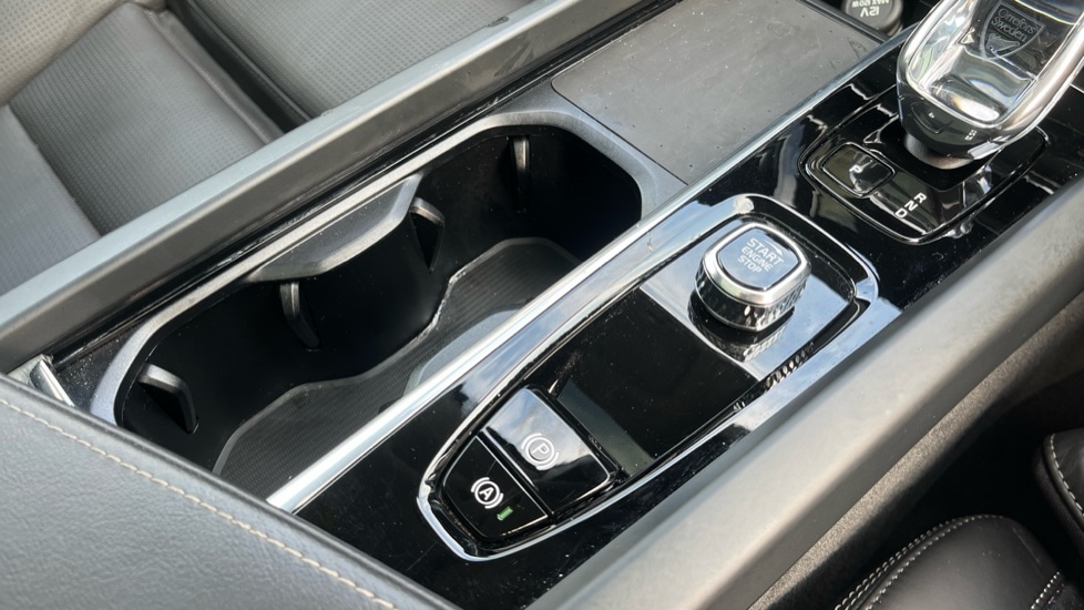 Used Volvo XC60 2024 for sale - 76602991: Photo 18