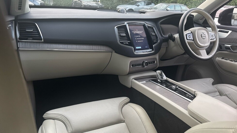 Used Volvo XC90 2022 for sale - 77810140: Photo 31