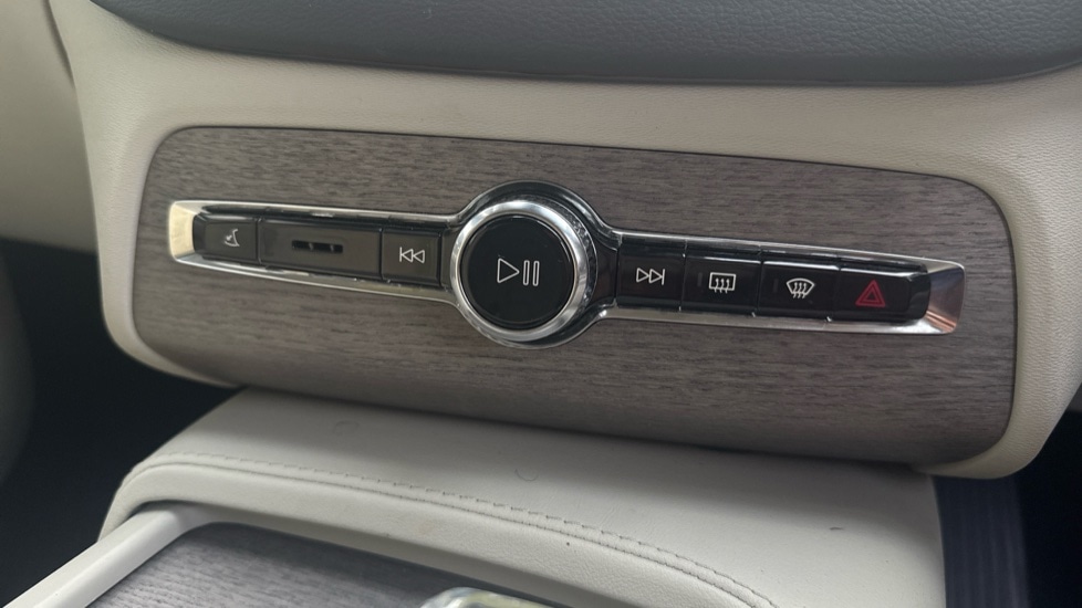 Used Volvo XC90 2022 for sale - 77810140: Photo 48