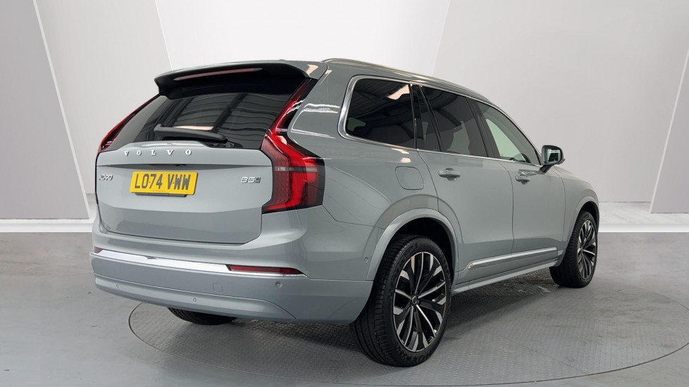 Used Volvo XC90 2025 for sale - 76130721: Photo 2