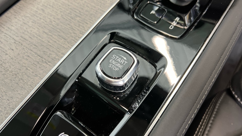 Used Volvo XC90 2025 for sale - 76130721: Photo 25