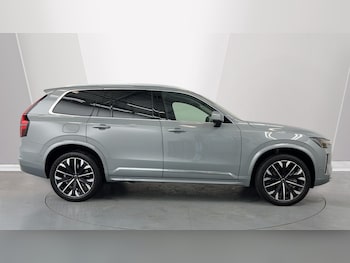 Used Volvo XC90 2025 for sale - 76130721: Photo 3
