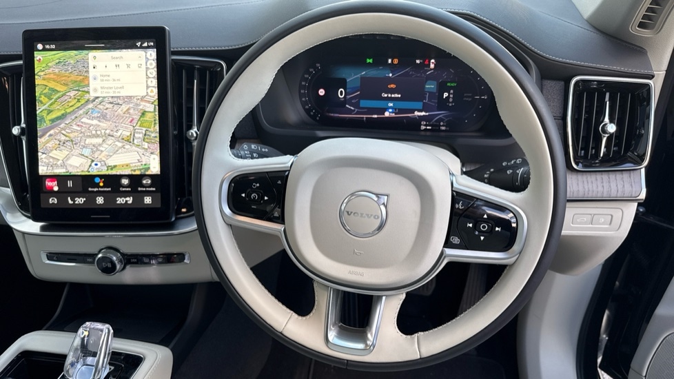 Used Volvo XC90 2025 for sale - 76826660: Photo 10