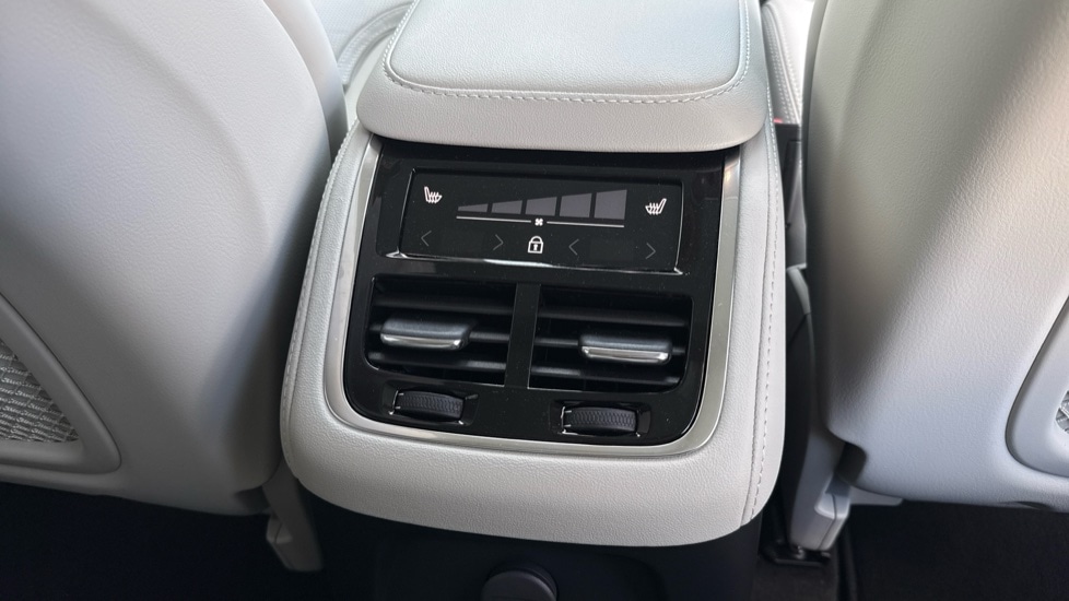 Used Volvo XC90 2025 for sale - 76826660: Photo 15