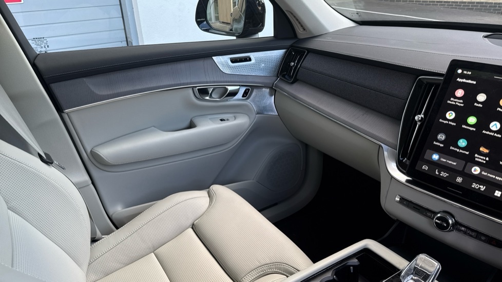 Used Volvo XC90 2025 for sale - 76826660: Photo 19