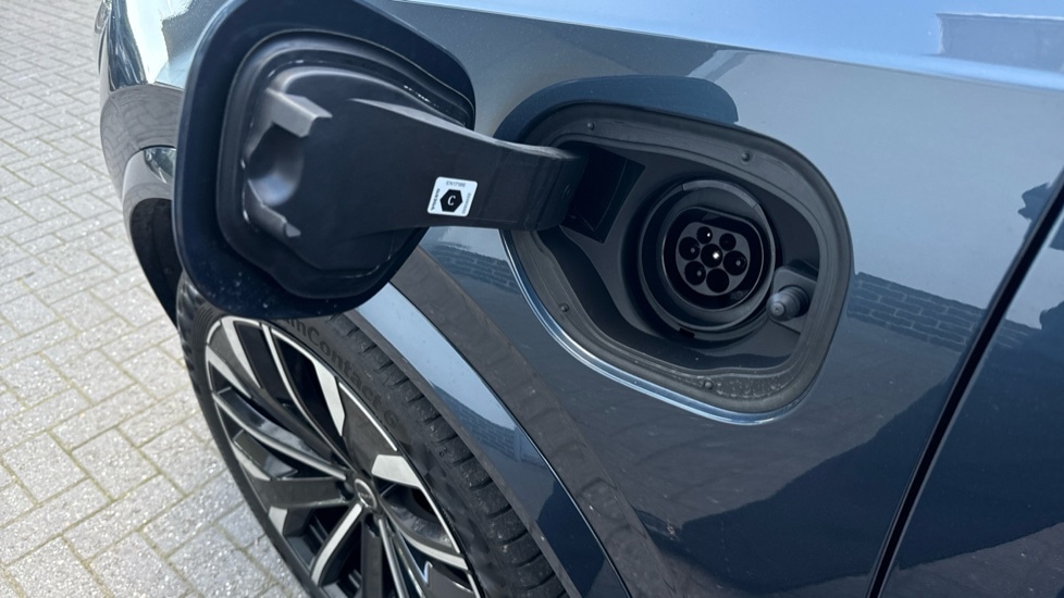 Used Volvo XC90 2025 for sale - 76826660: Photo 30