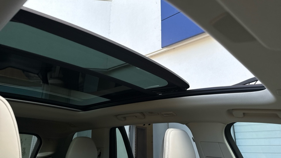 Used Volvo XC90 2025 for sale - 76826660: Photo 60