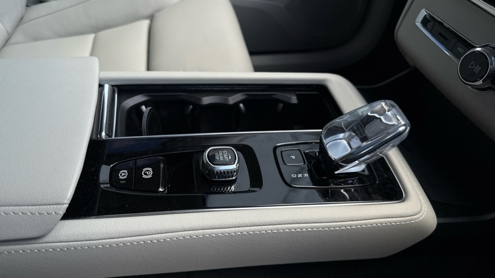 Used Volvo XC90 2025 for sale - 76826660: Photo 62