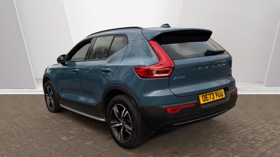 Used Volvo XC40 2023 for sale - 77293353: Photo 2