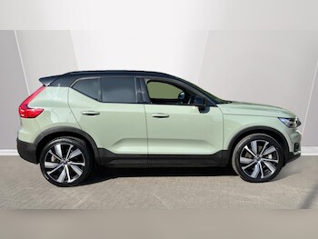 Used Volvo XC40 2022 for sale - 75472403: Photo