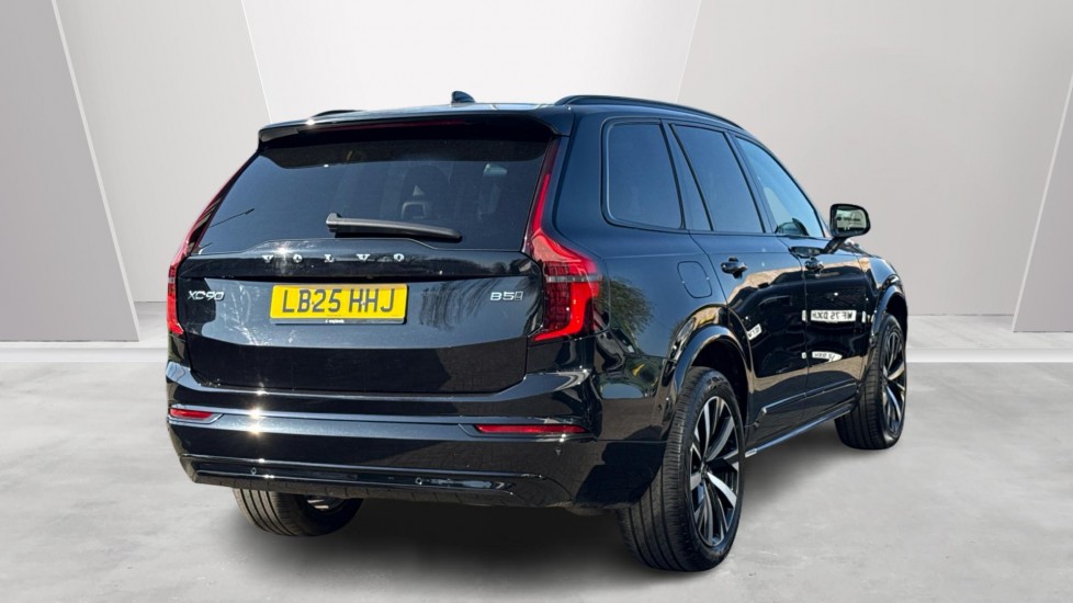 Used Volvo XC90 2025 for sale - 78158626: Photo 2