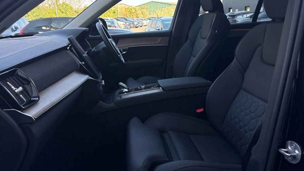 Used Volvo XC90 2025 for sale - 78158626: Photo 28