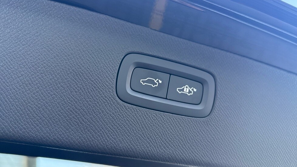 Used Volvo XC90 2025 for sale - 78158626: Photo 32