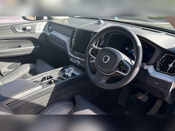 Used Volvo XC60 2025 for sale - 78804380: Photo