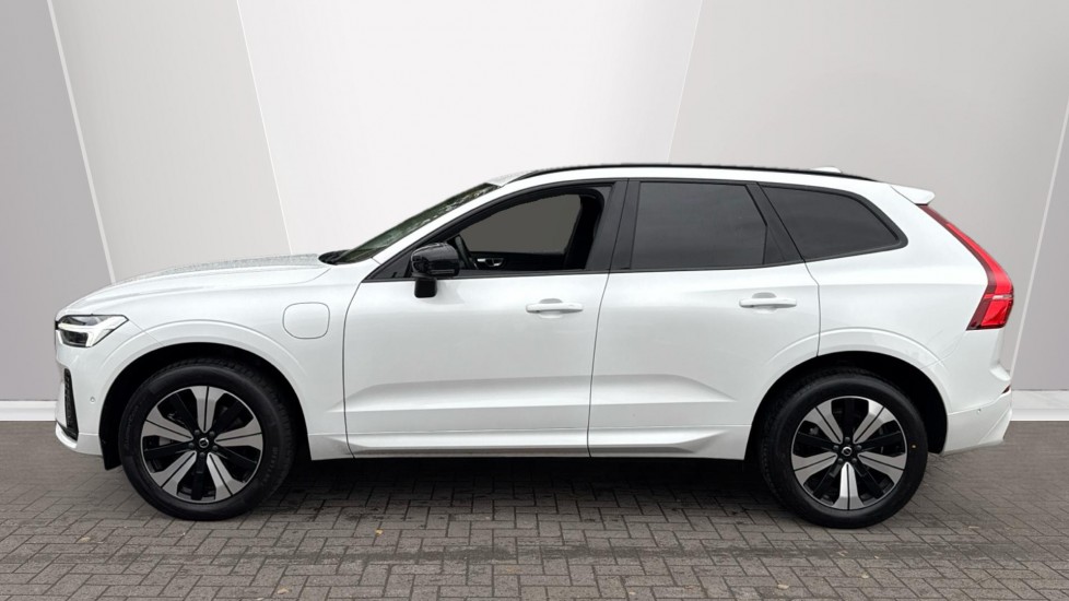 Used Volvo XC60 2023 for sale - 76540006: Photo 3