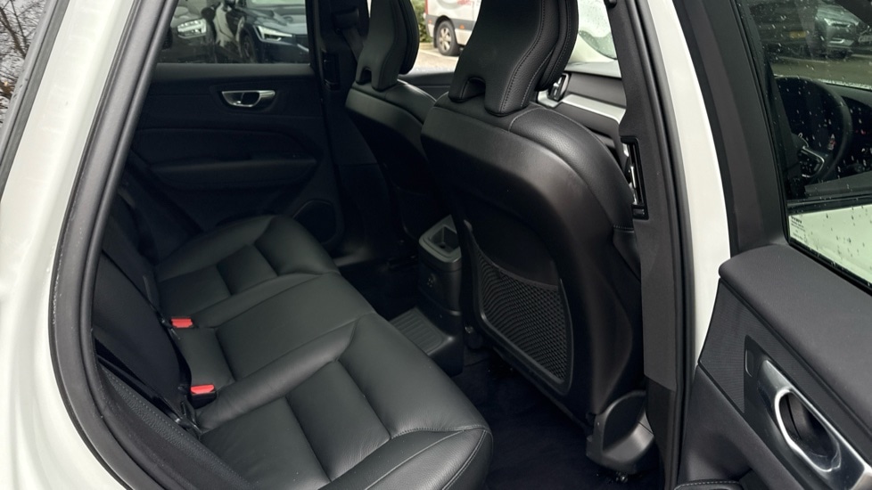 Used Volvo XC60 2023 for sale - 76540006: Photo 6