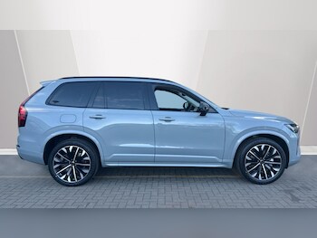 Used Volvo XC90 2025 for sale - 77157915: Photo