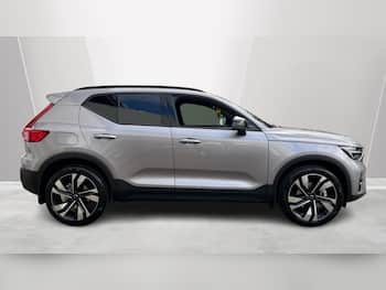 Used Volvo XC40 2026 for sale - 79544458: Photo