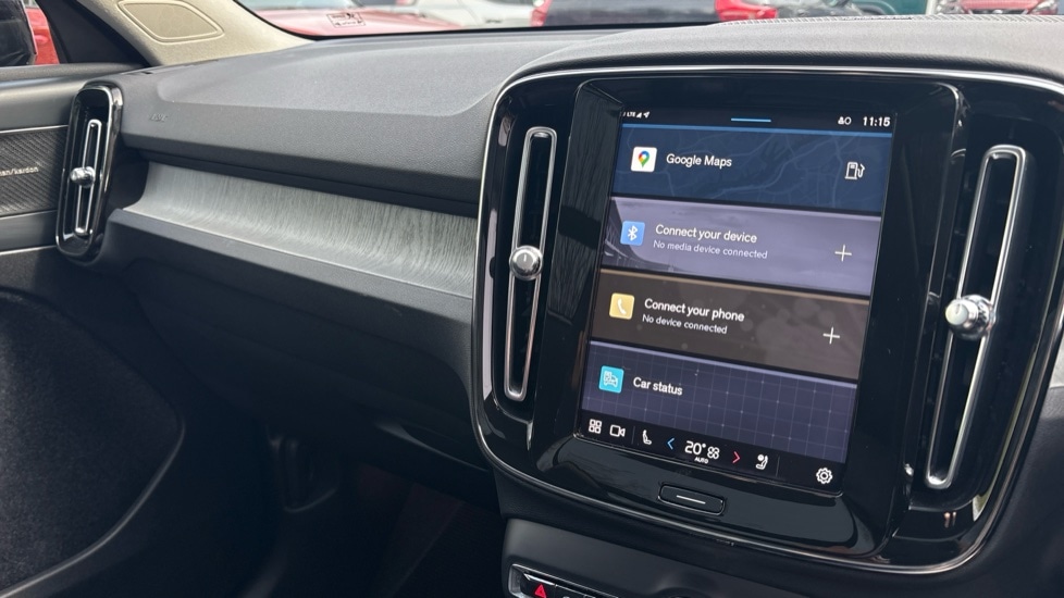 Used Volvo XC40 2023 for sale - 77653117: Photo 12