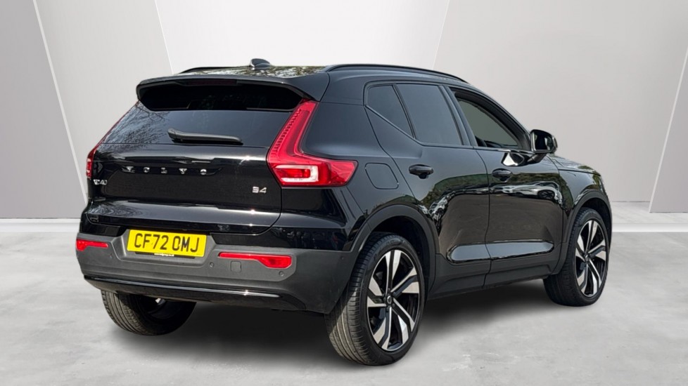 Used Volvo XC40 2023 for sale - 77653117: Photo 2