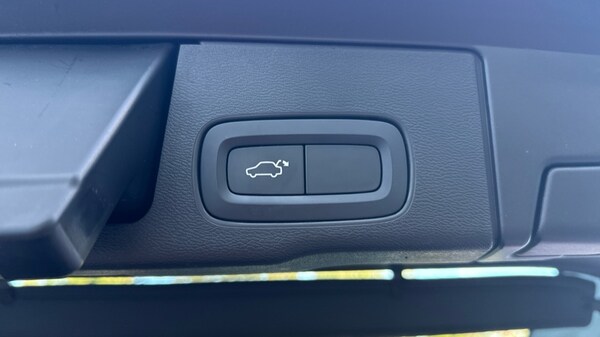 Used Volvo XC60 2021 for sale - 76168734: Photo 20