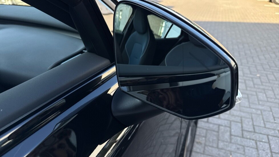 Used Volvo EX30 2025 for sale - 76033812: Photo 23