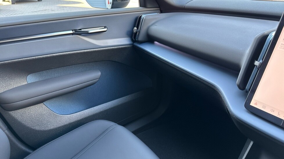 Used Volvo EX30 2025 for sale - 76033812: Photo 33