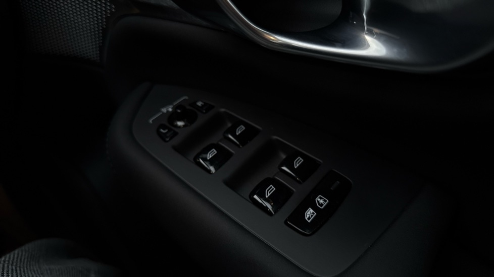 Used Volvo XC90 2025 for sale - 77799831: Photo 46