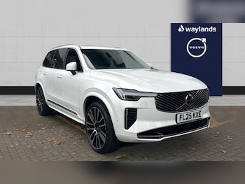 2025 - 2.0 T8 PHEV Ultra Dark 5dr AWD Geartronic