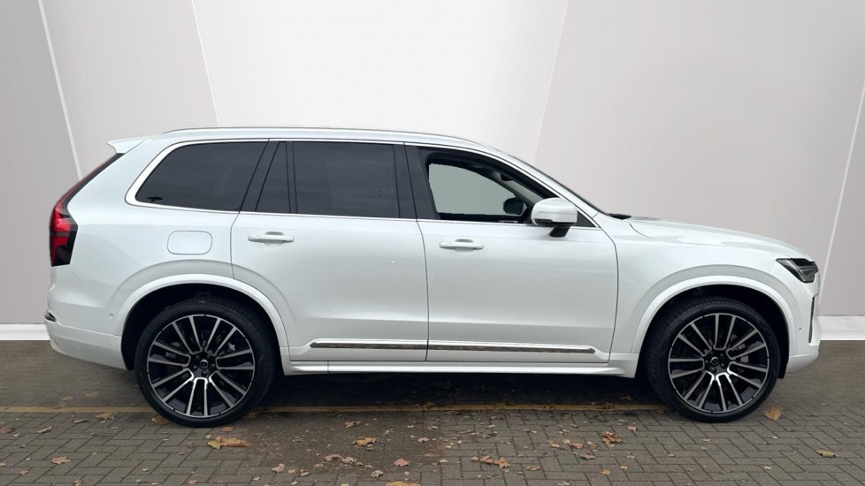 Used Volvo XC90 2025 for sale - 76901211: Photo 3