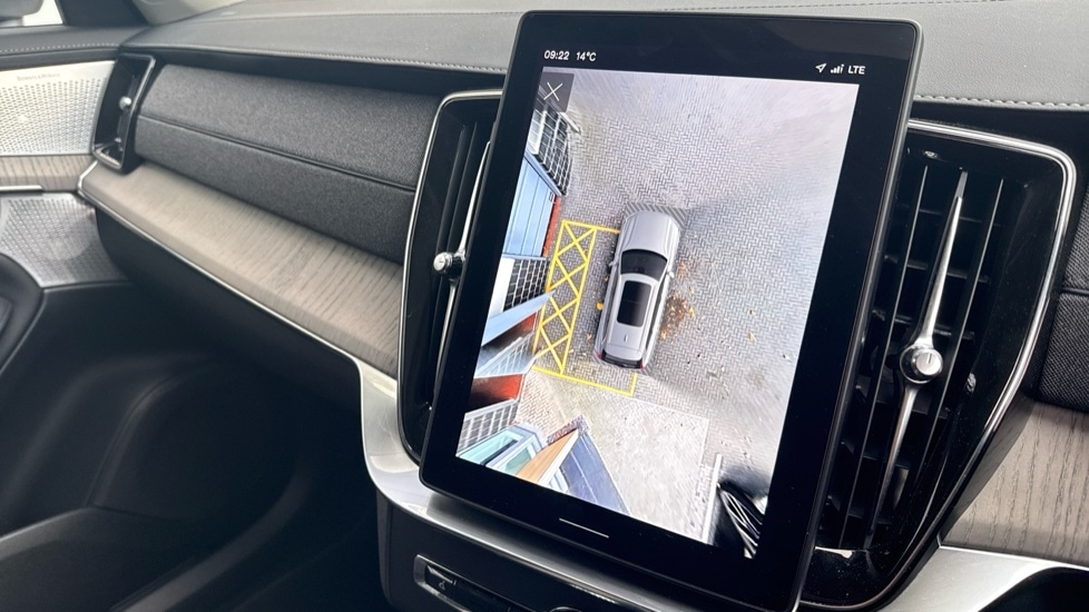 Used Volvo XC90 2025 for sale - 76901211: Photo 34