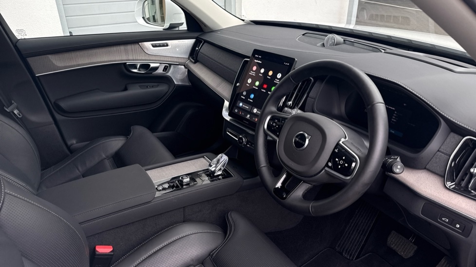 Used Volvo XC90 2025 for sale - 76901211: Photo 4