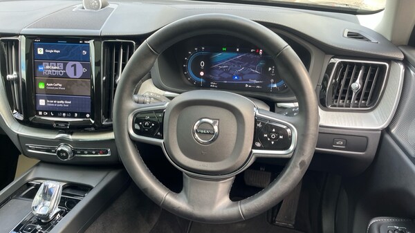 Used Volvo XC60 2024 for sale - 75738638: Photo 10