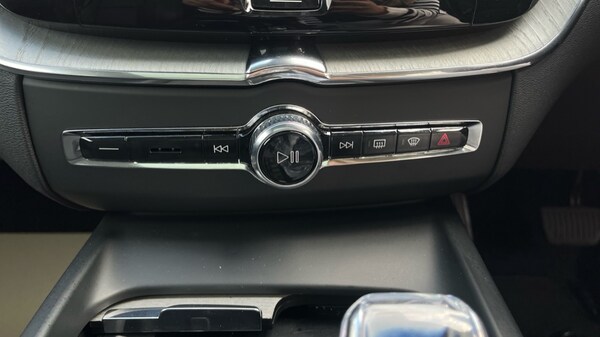 Used Volvo XC60 2024 for sale - 75738638: Photo 34