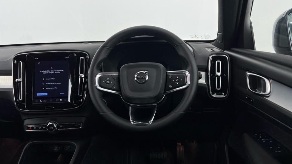 Used Volvo XC40 2025 for sale - 77285627: Photo 10