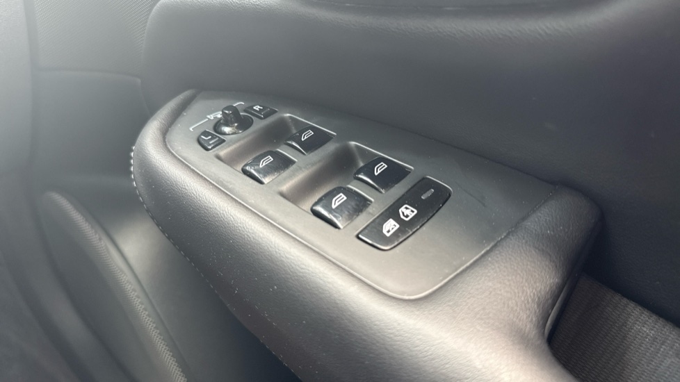 Used Volvo XC90 2022 for sale - 76086757: Photo 35