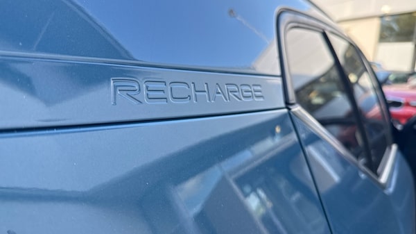 Used Volvo XC40 2023 for sale - 76276726: Photo 37